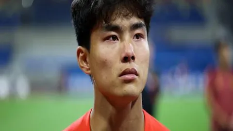 激情对决！巴塞罗那主场能否力克毕尔巴鄂？揭秘西杯首回合巅峰之战！